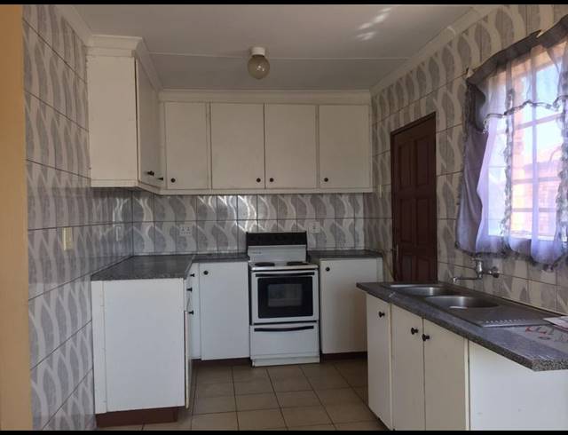 3 BEDROOM HOUSE FOR SALE IN MID ENNERDALE